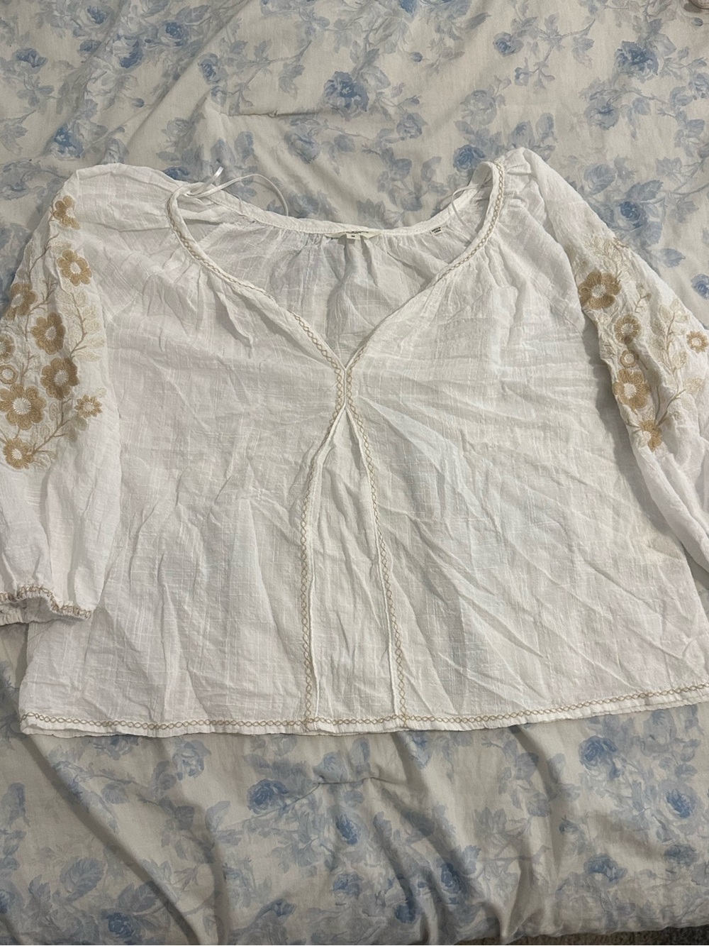 Max Studio White Peasant Top with Tan Floral Embroidery
